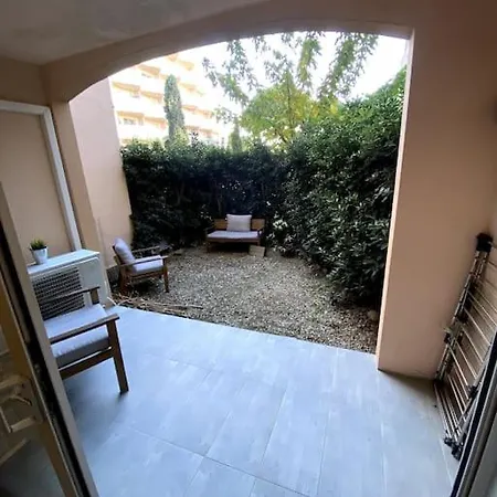 Studio Cabine Avec Jardin Apartment