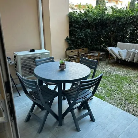 Studio Cabine Avec Jardin *